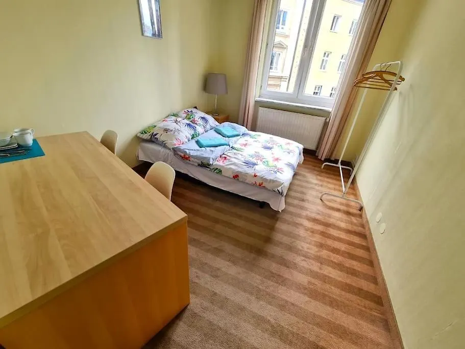 아파트 Fantastic Waw - Z6 Room - 702B 바르샤바